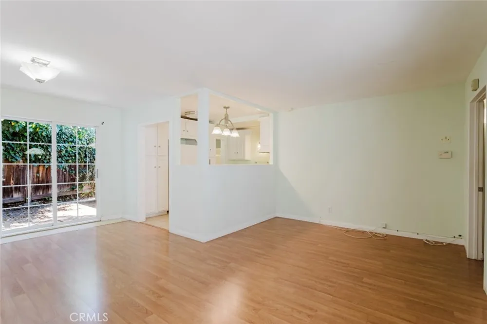 4334 Pennsylvania Avenue La Crescenta, CA 91214