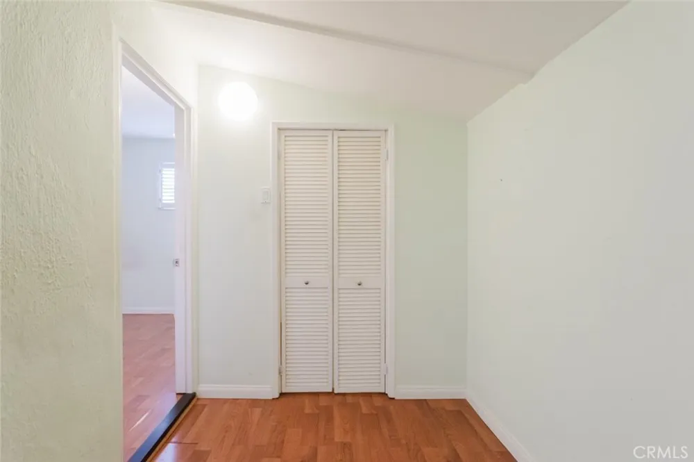 4334 Pennsylvania Avenue La Crescenta, CA 91214