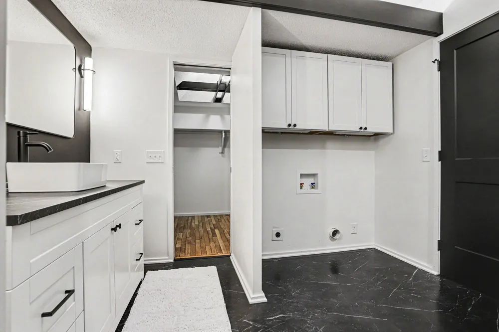3907 Cricket Lane Kalamazoo, MI 49008