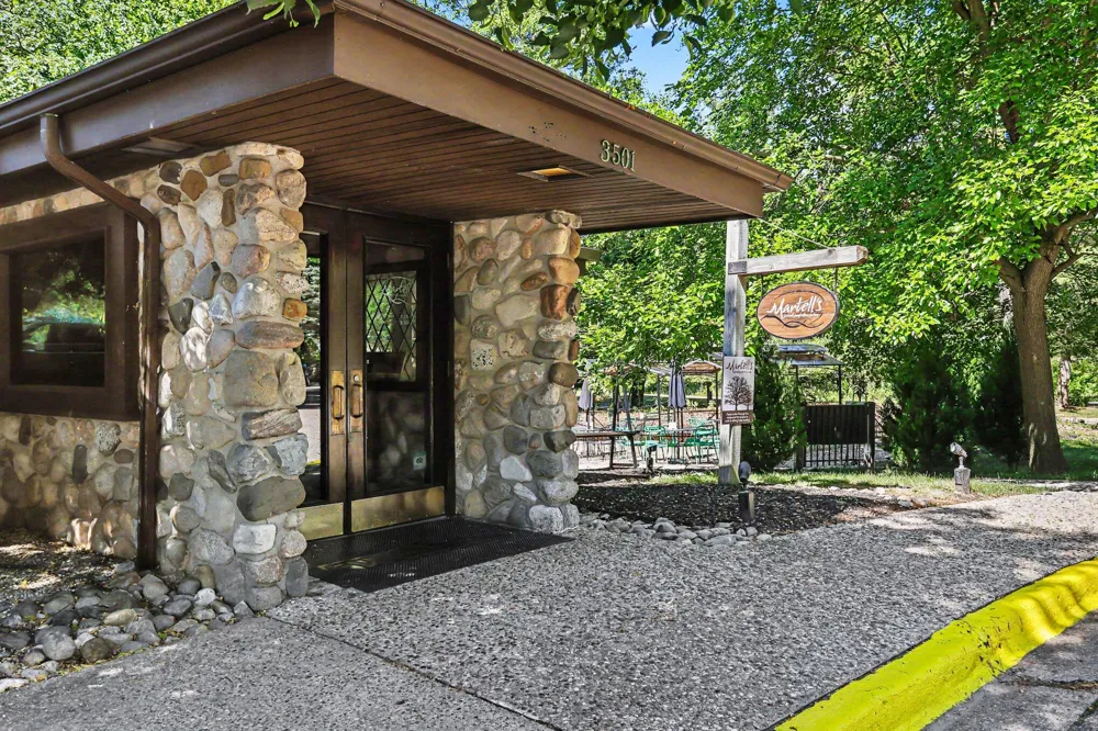3907 Cricket Lane Kalamazoo, MI 49008