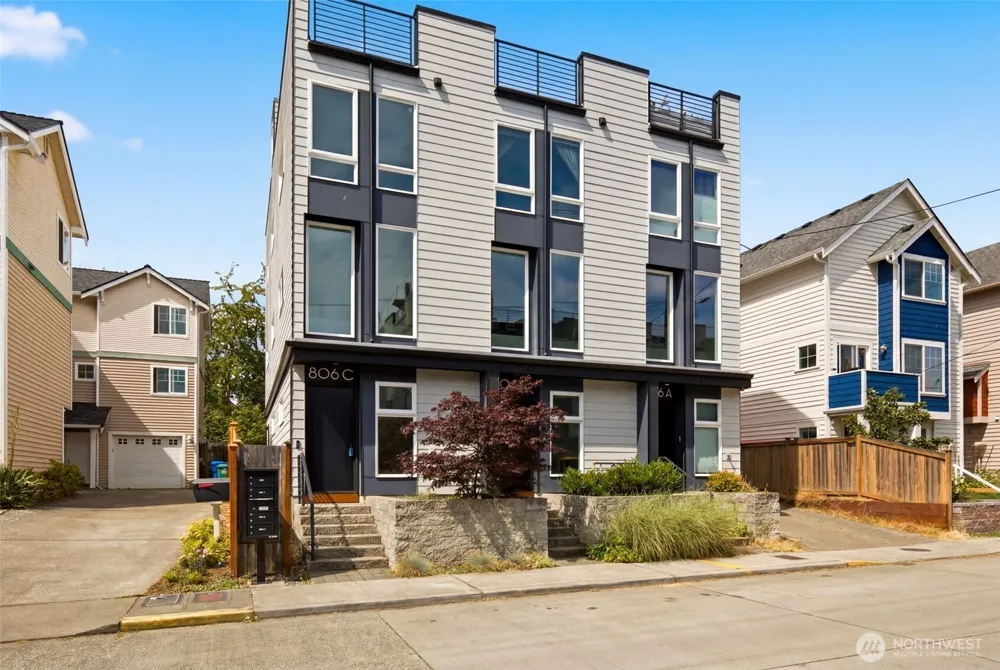 806 NW 50th Street #C Seattle, WA 98107