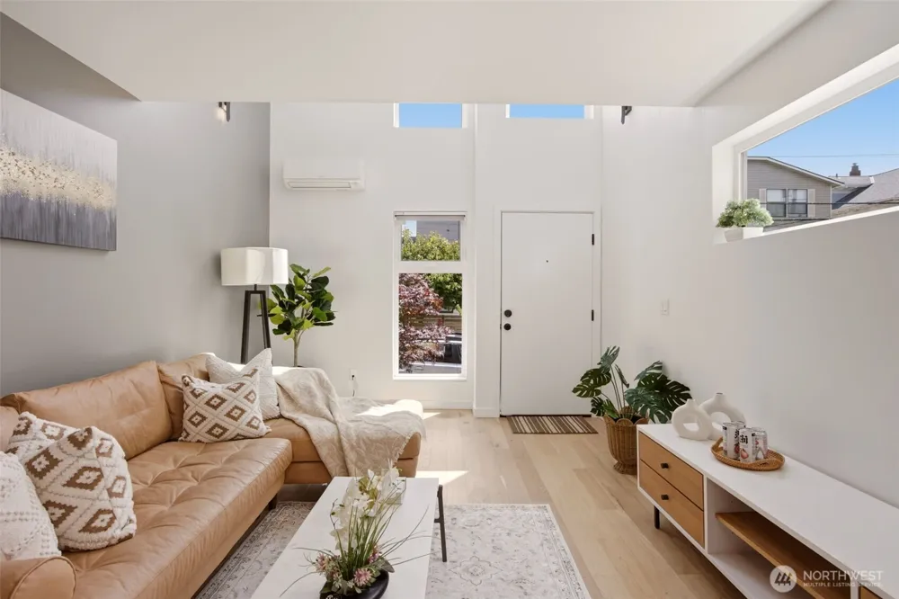 806 NW 50th Street #C Seattle, WA 98107