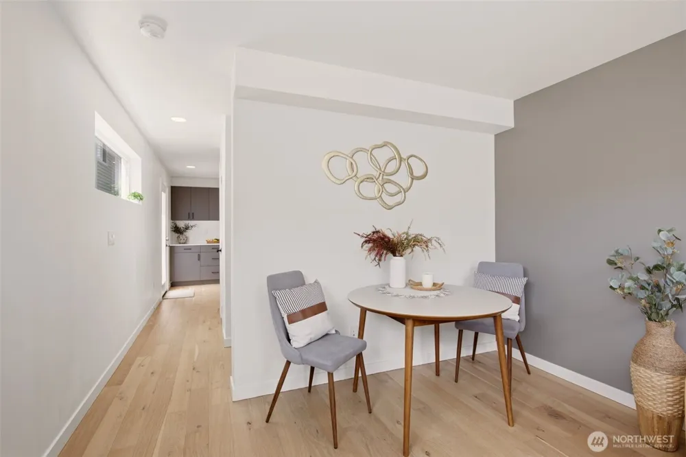 806 NW 50th Street #C Seattle, WA 98107