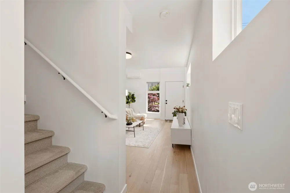 806 NW 50th Street #C Seattle, WA 98107