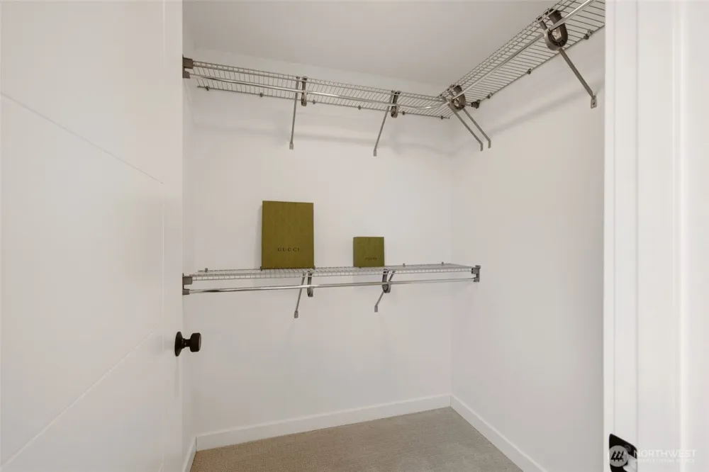 806 NW 50th Street #C Seattle, WA 98107