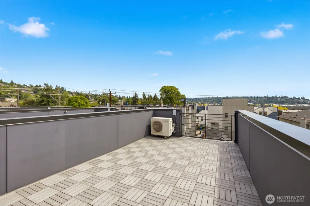 806 NW 50th Street #C Seattle, WA 98107