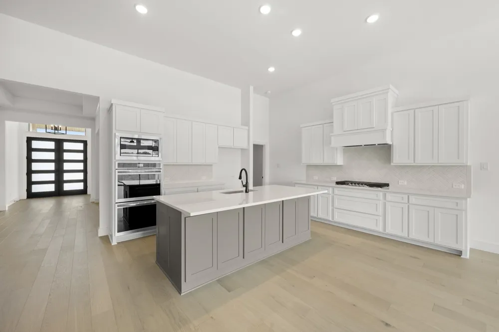 1630 Briarwood Midlothian, TX 76065
