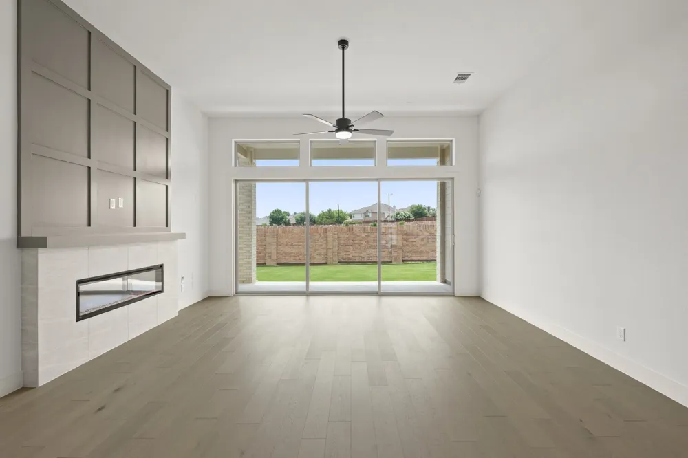 1630 Briarwood Midlothian, TX 76065