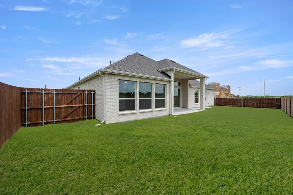 1630 Briarwood Midlothian, TX 76065