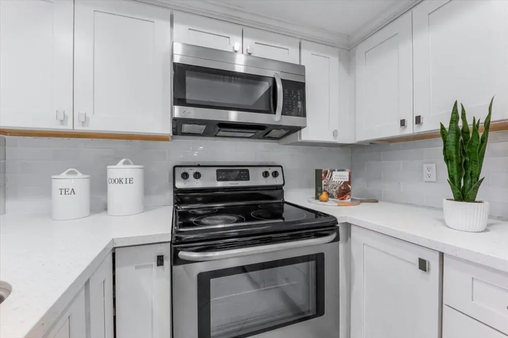 714 San Conrado Terrace #5 Sunnyvale, CA 94085