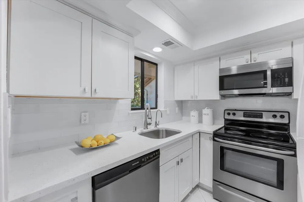 714 San Conrado Terrace #5 Sunnyvale, CA 94085