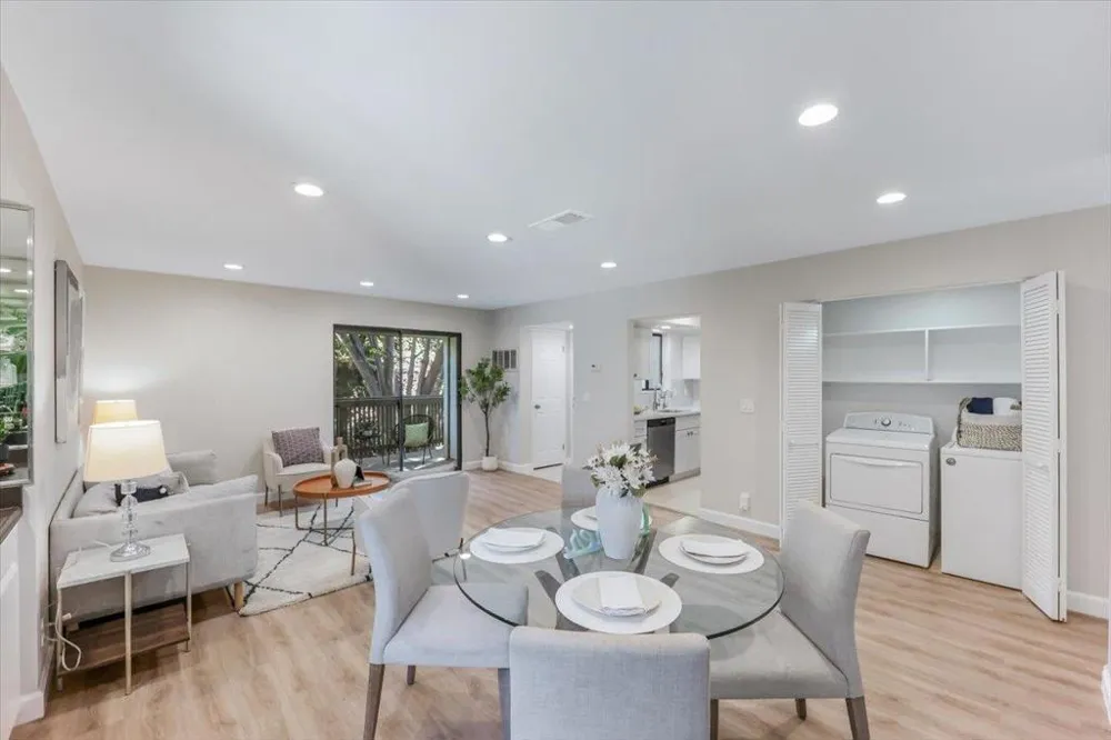 714 San Conrado Terrace #5 Sunnyvale, CA 94085