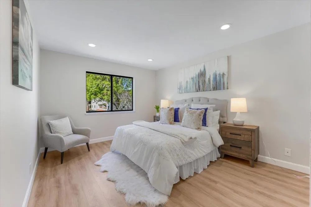 714 San Conrado Terrace #5 Sunnyvale, CA 94085