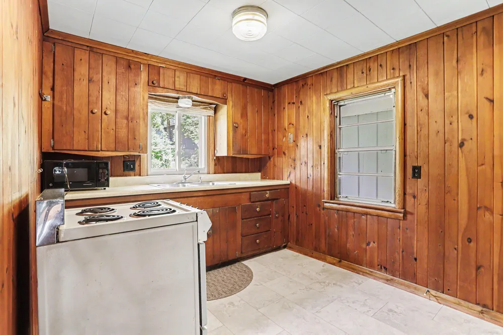 5930 Concord Street Portage, MI 49002