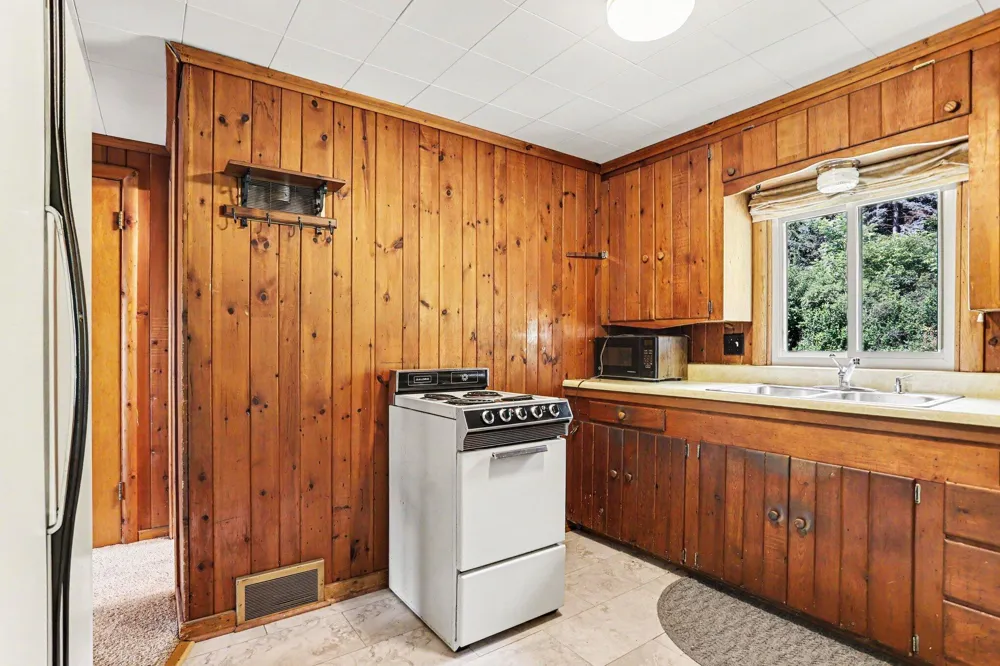 5930 Concord Street Portage, MI 49002