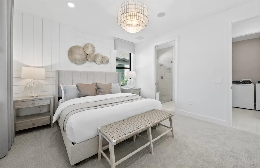 2114 Sequoia Naples, FL 34120