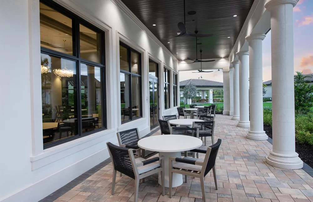 2114 Sequoia Naples, FL 34120
