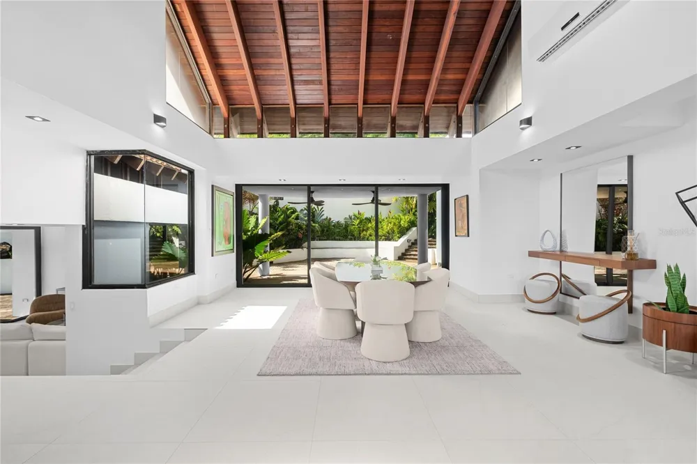 58 C Guaynabo, PR 00969