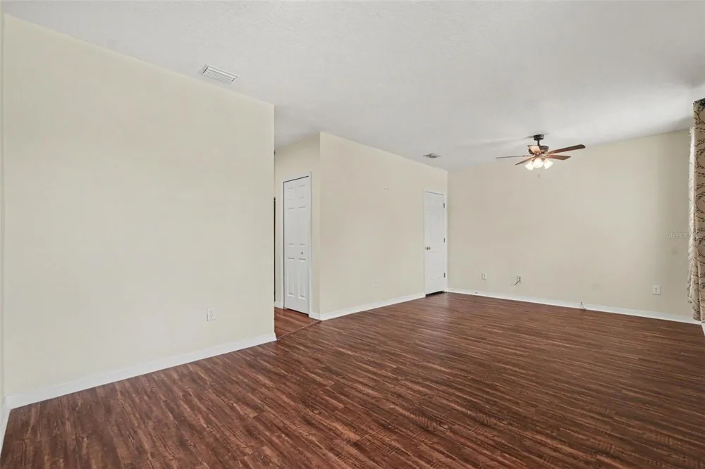 30153 BARNABY LANE Wesley Chapel, FL 33543