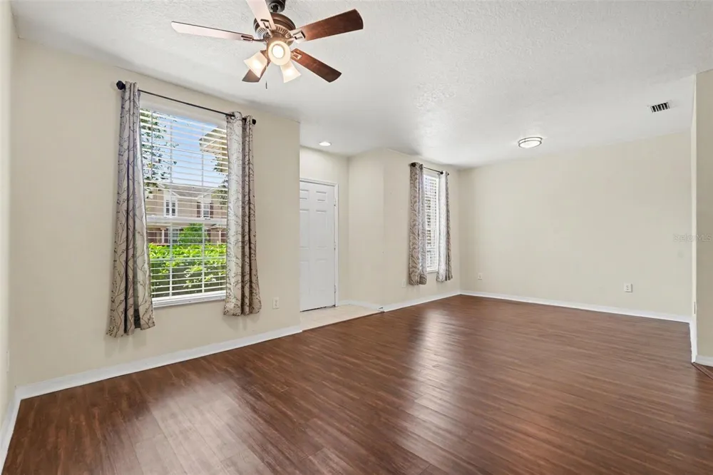 30153 BARNABY LANE Wesley Chapel, FL 33543