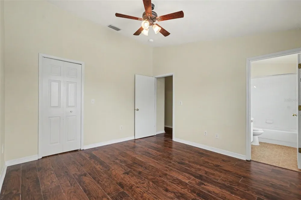 30153 BARNABY LANE Wesley Chapel, FL 33543