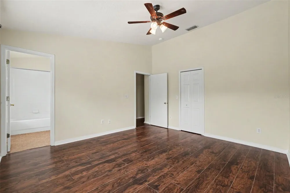 30153 BARNABY LANE Wesley Chapel, FL 33543