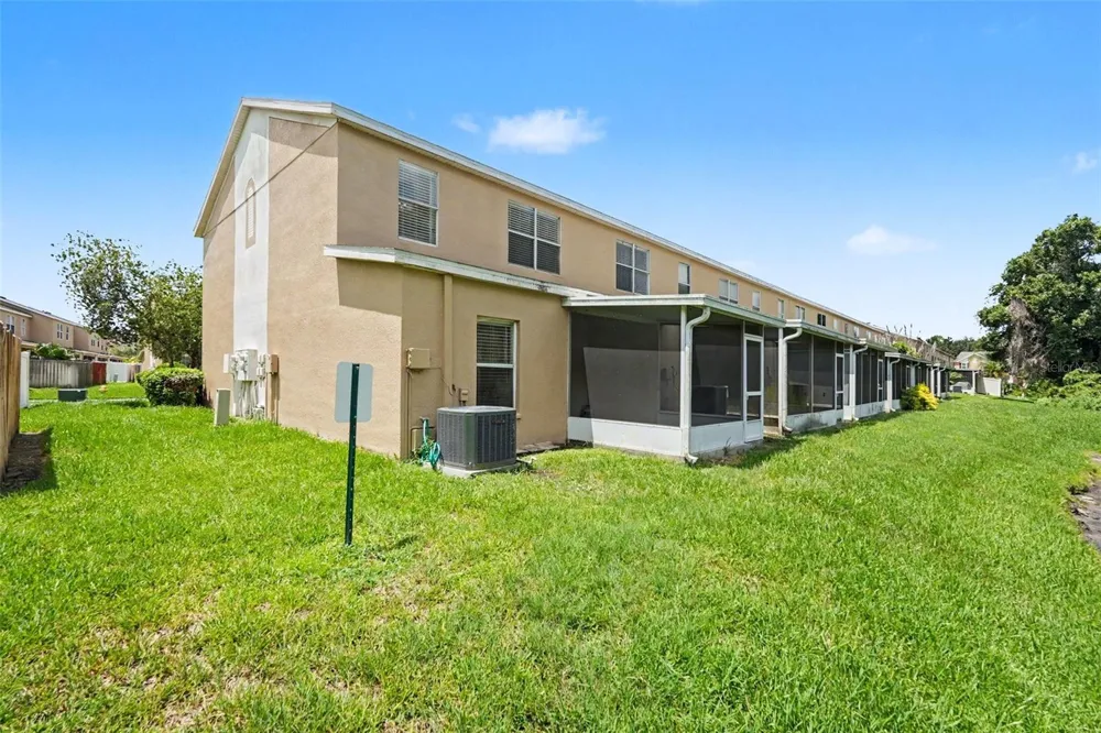 30153 BARNABY LANE Wesley Chapel, FL 33543
