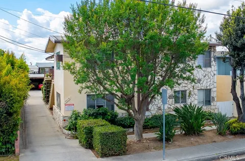 9614 Live Oak Avenue