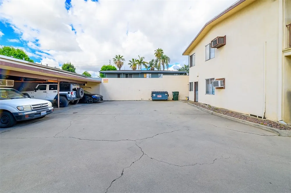 9614 Live Oak Avenue Temple City, CA 91780