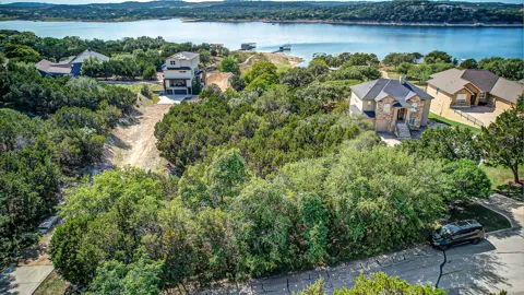 400 Lakefront Drive