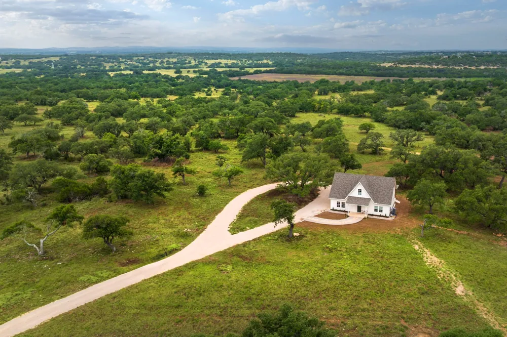 105 Colette Lane Blanco, TX 78606