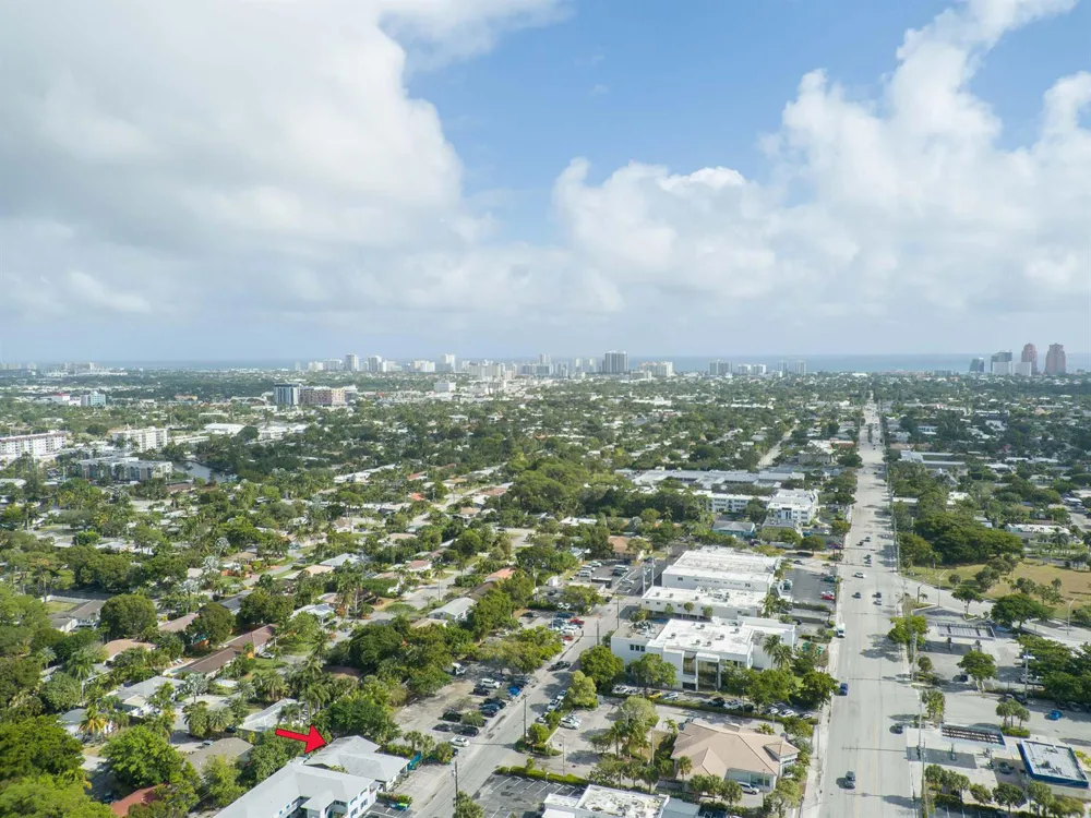 1425 NE 26th Drive #1-2 Wilton Manors, FL 33334
