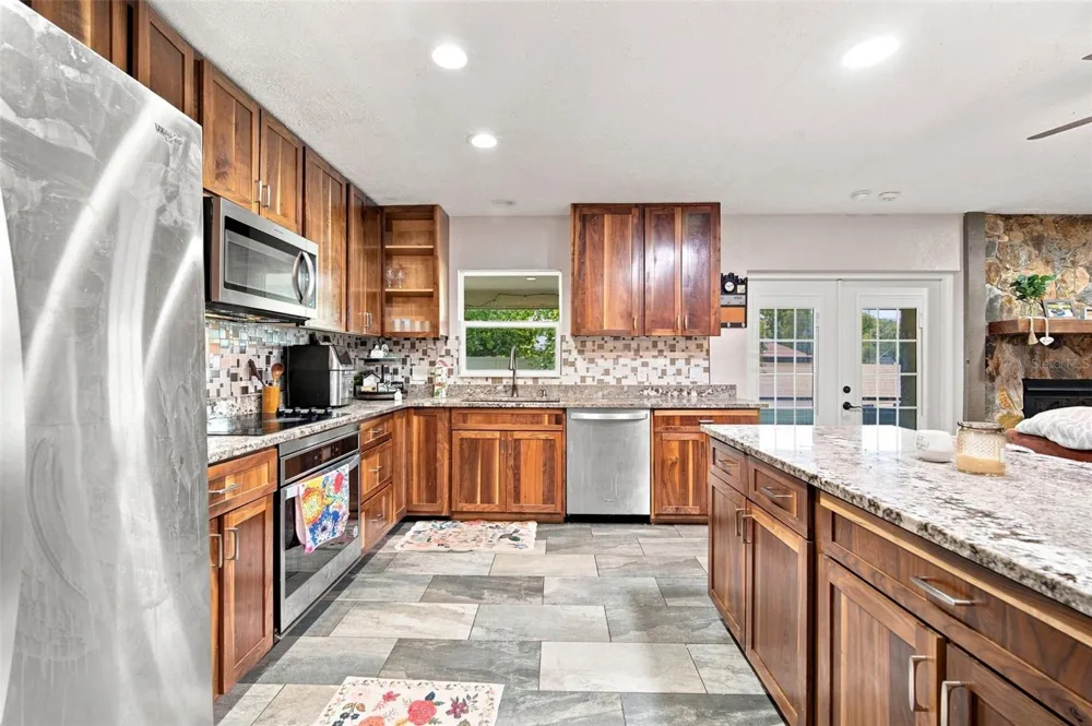 2901 BEAGLE PLACE Seffner, FL 33584