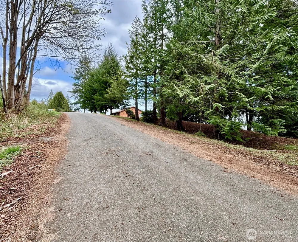 999 Bluejay Lane Port Ludlow, WA 98365