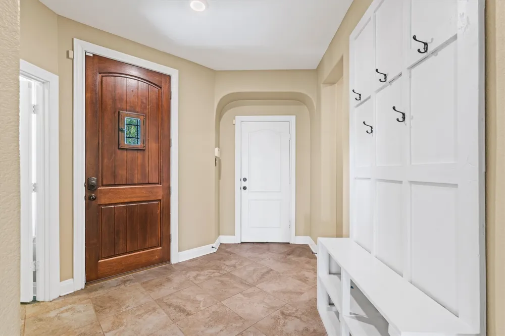 100 Speckle Park Drive Hutto, TX 78634