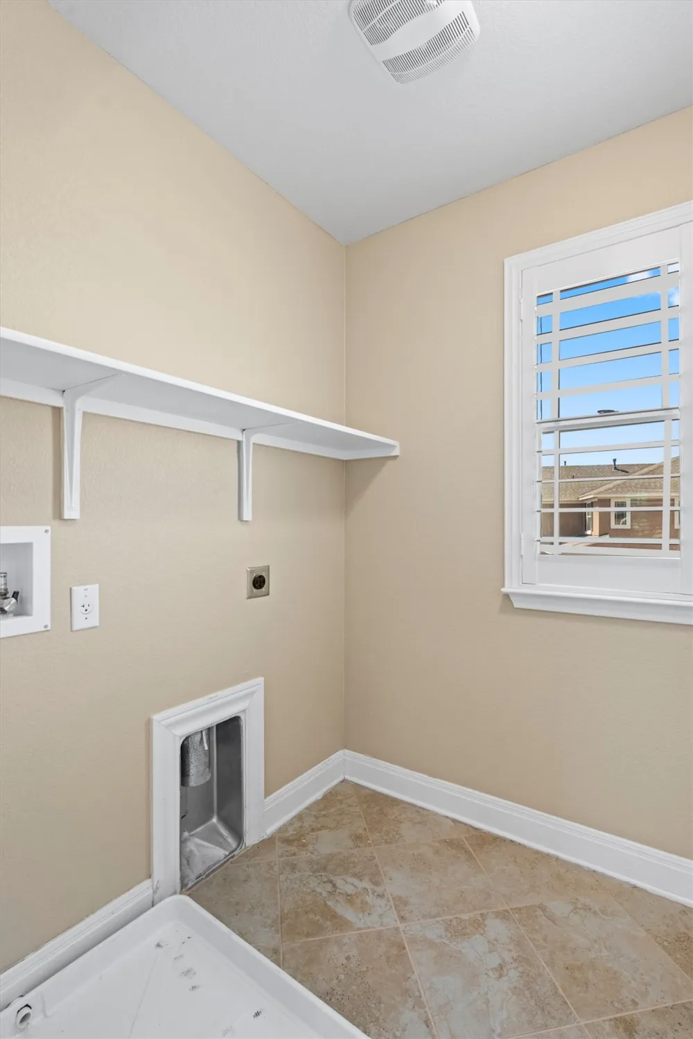 100 Speckle Park Drive Hutto, TX 78634