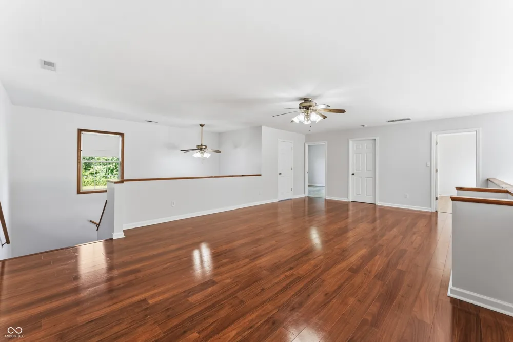 4200 County Road 1000 E Hope, IN 47246