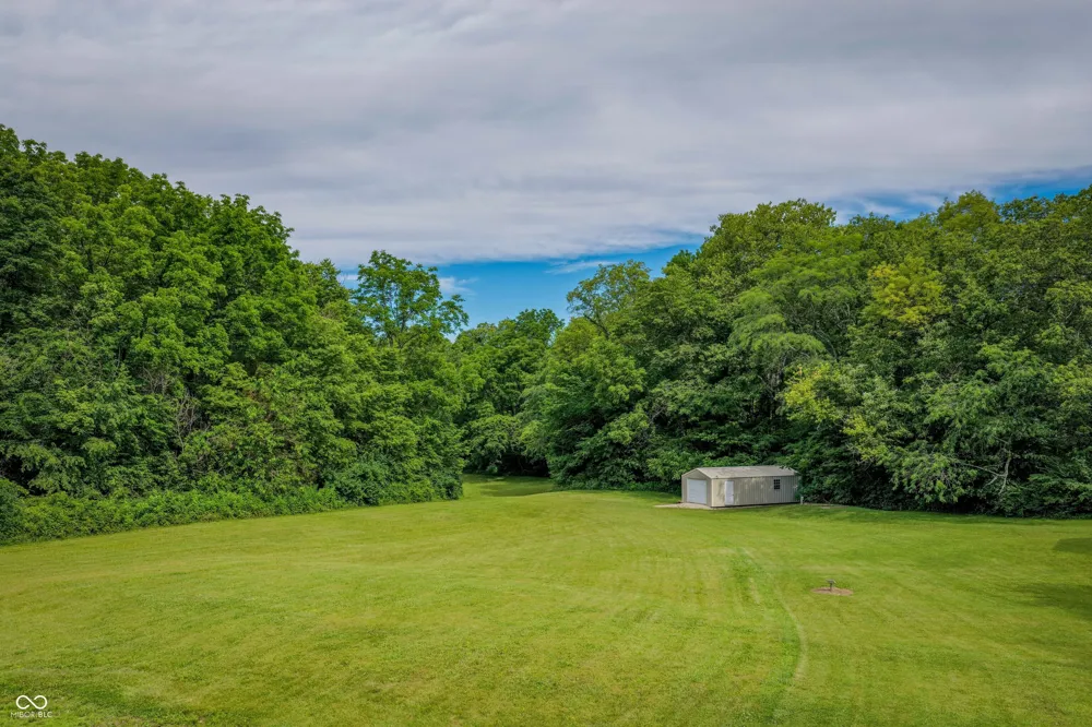 4200 County Road 1000 E Hope, IN 47246