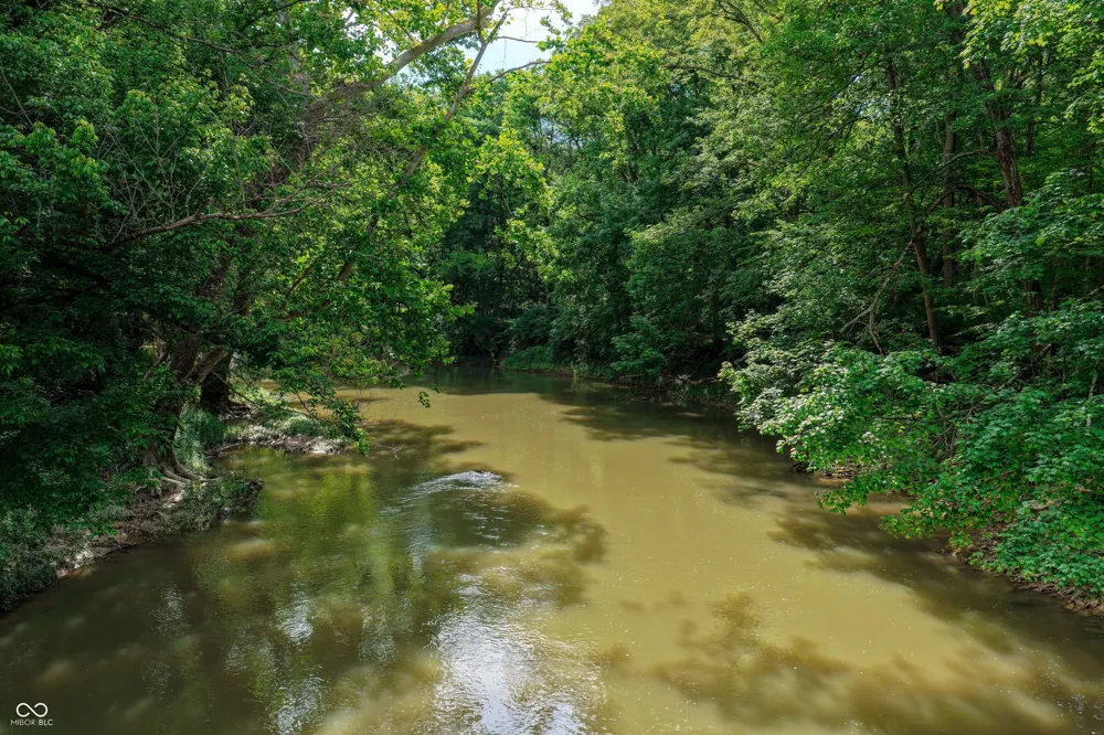 4200 County Road 1000 E Hope, IN 47246
