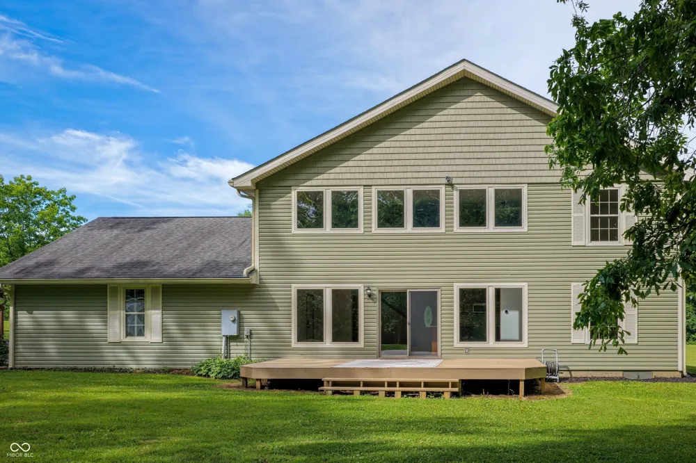 4200 County Road 1000 E Hope, IN 47246