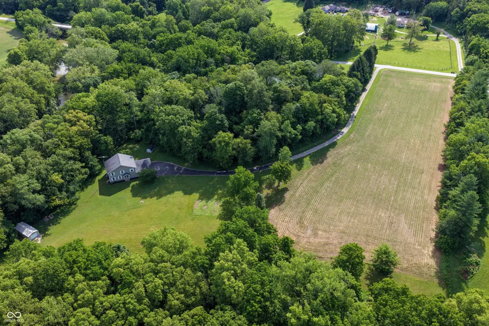 4200 County Road 1000 E Hope, IN 47246