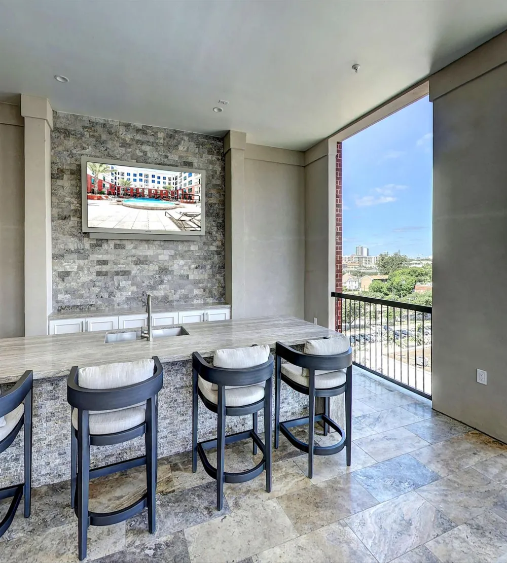 2111 Austin Street #431 Houston, TX 77002