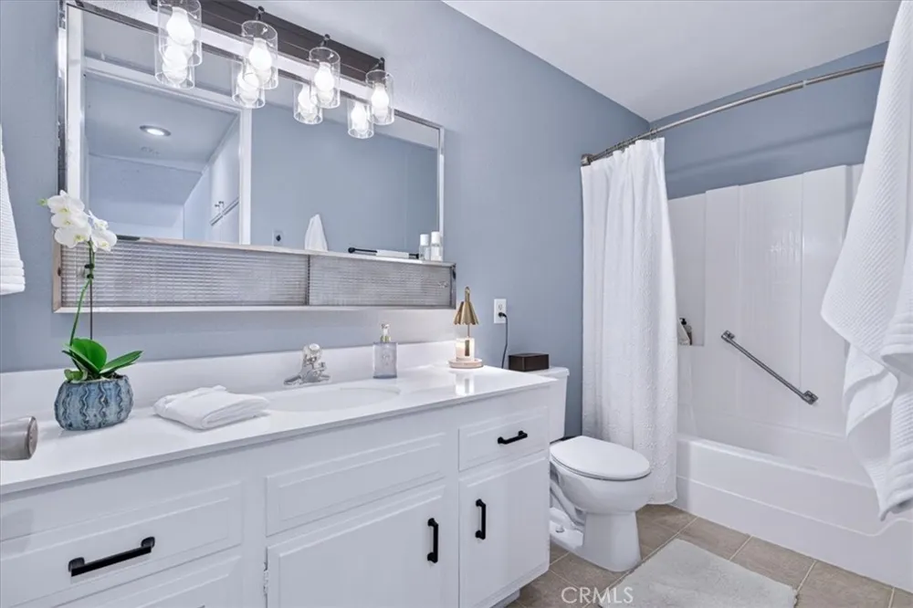 2257 Via Puerta #P Laguna Woods, CA 92637