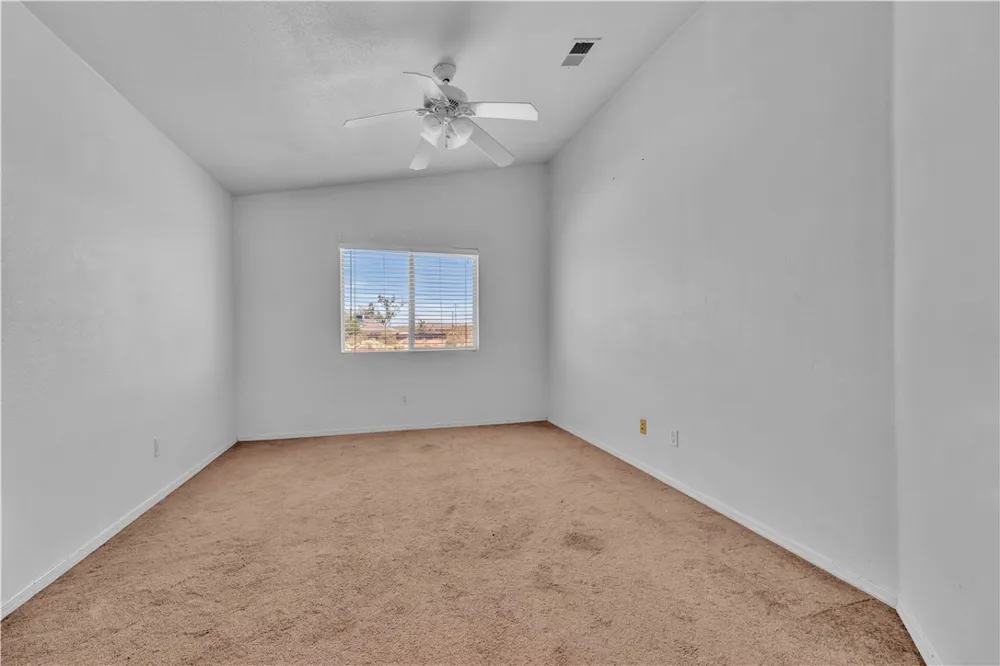 21741 Ives Court California City, CA 93505