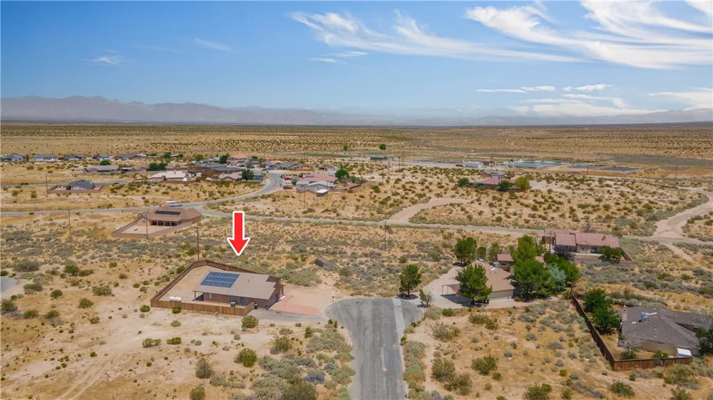 21741 Ives Court California City, CA 93505