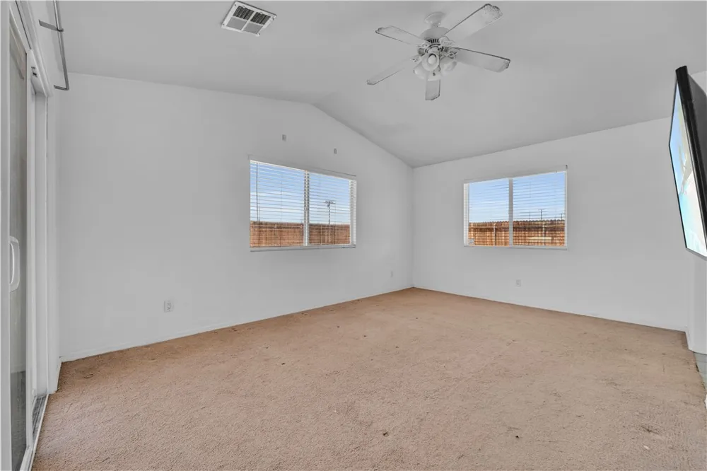 21741 Ives Court California City, CA 93505