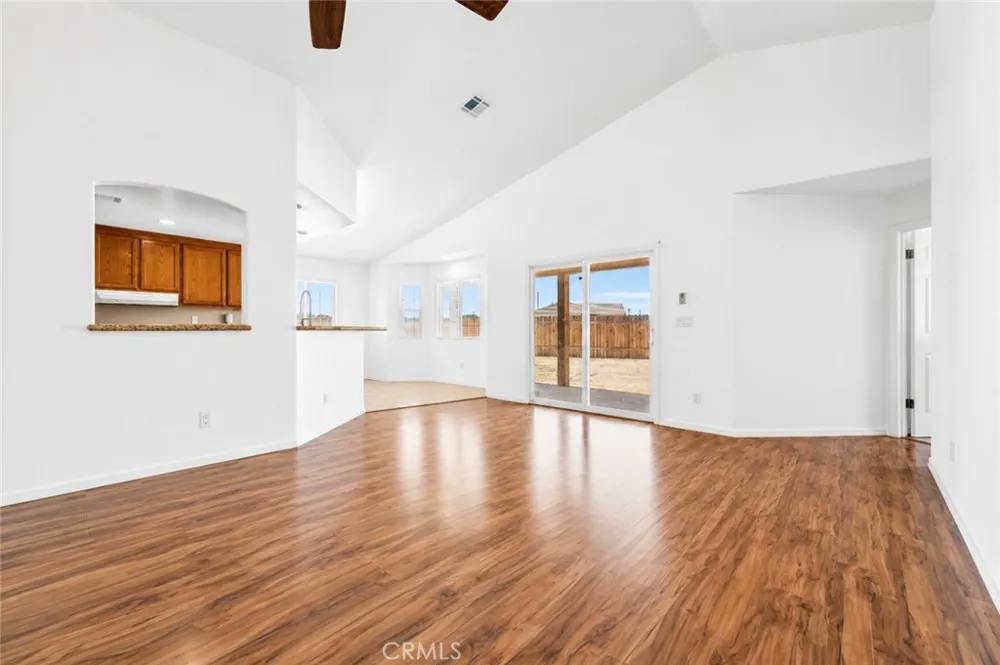 21741 Ives Court California City, CA 93505