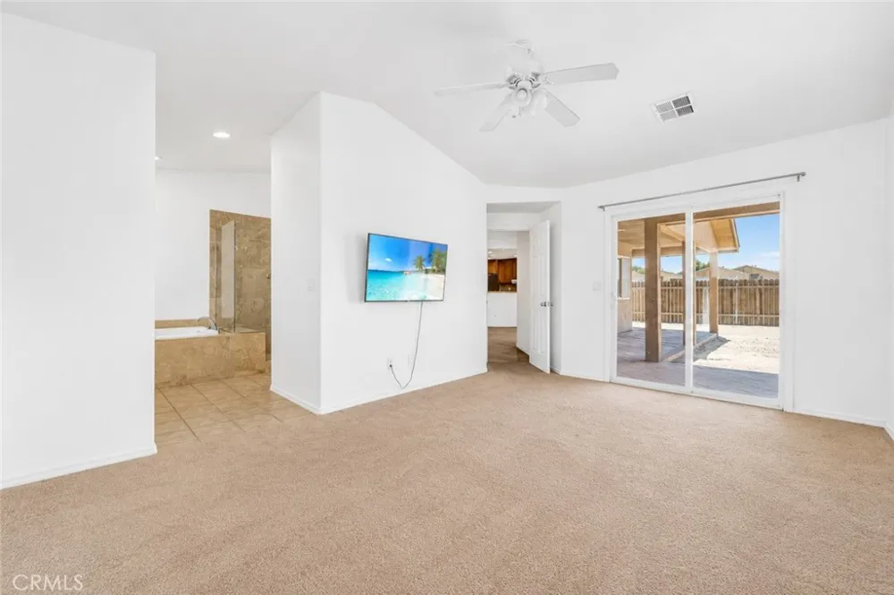 21741 Ives Court California City, CA 93505