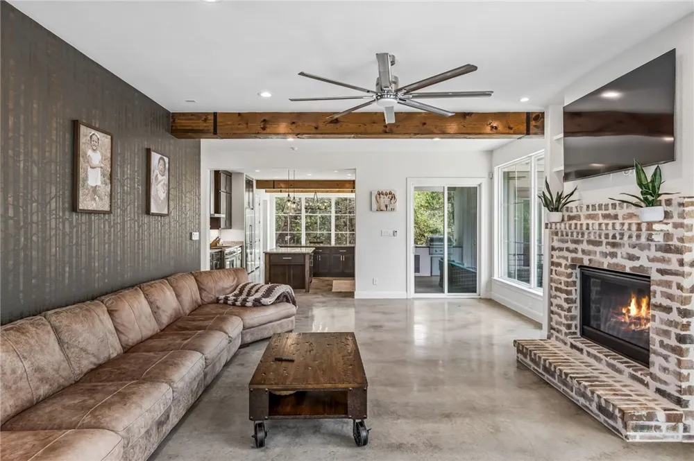 521 Rittimann Road Spring Branch, TX 78070