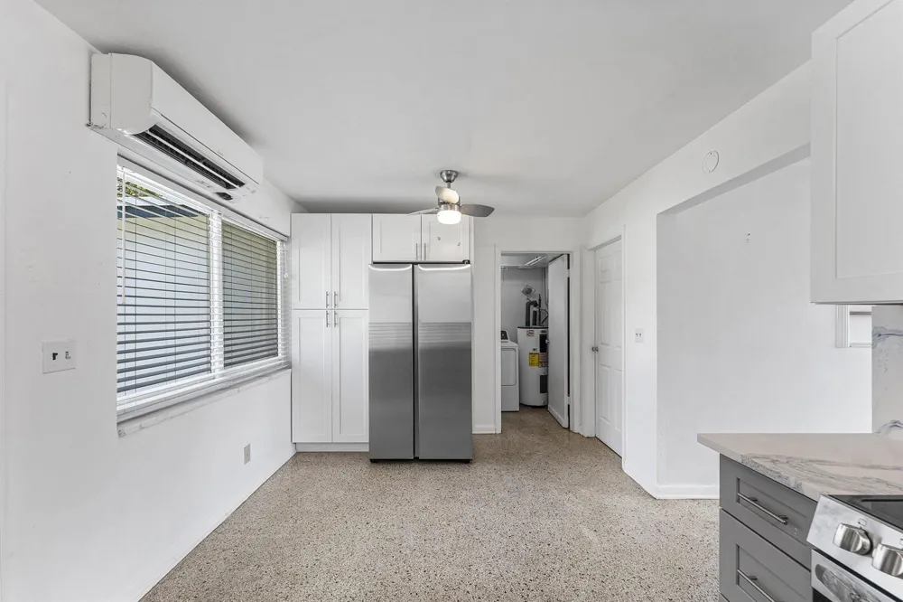 707 S Broadway Lantana, FL 33462